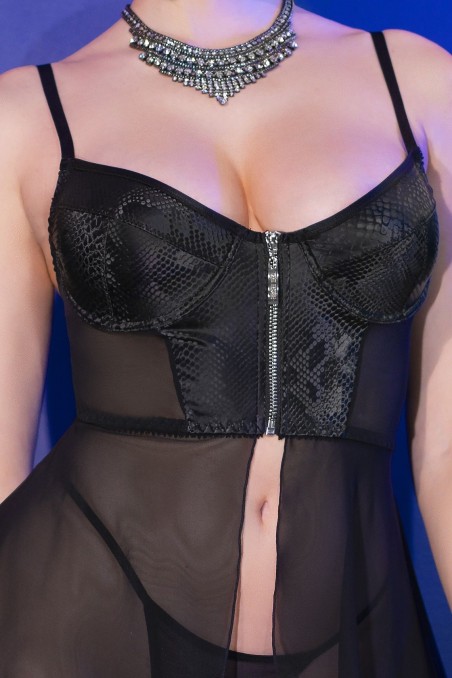 Sexy corsetto pitonato nero con inserto in tulle e perizoma